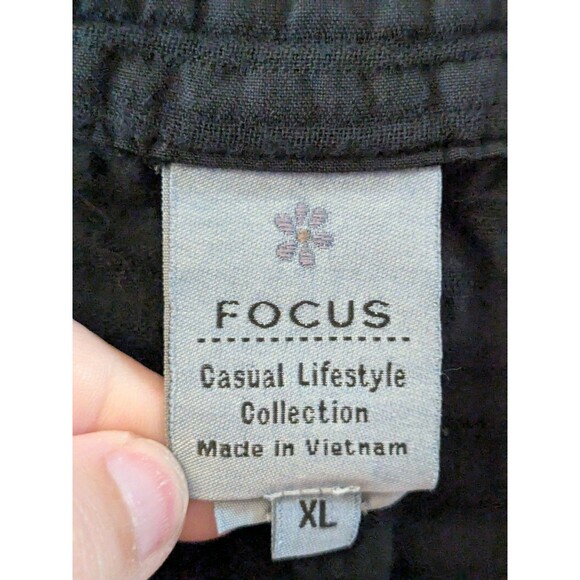 Focus Casual Lifestyle XL Button Up Top - Picture 4 of 5